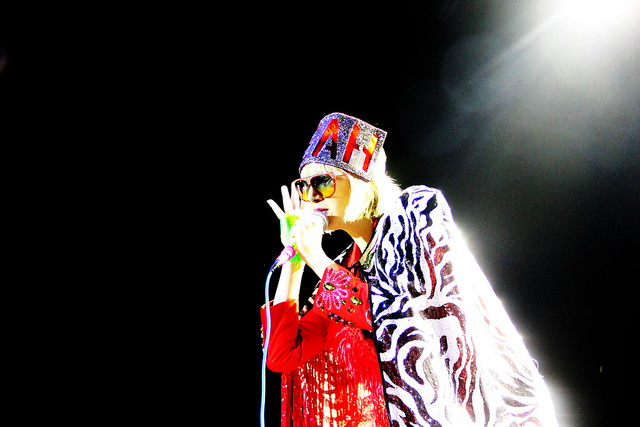 A Date With Yeah Yeah Yeahs