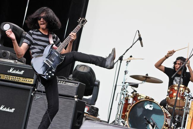 New Single From The S.I.G.I.T